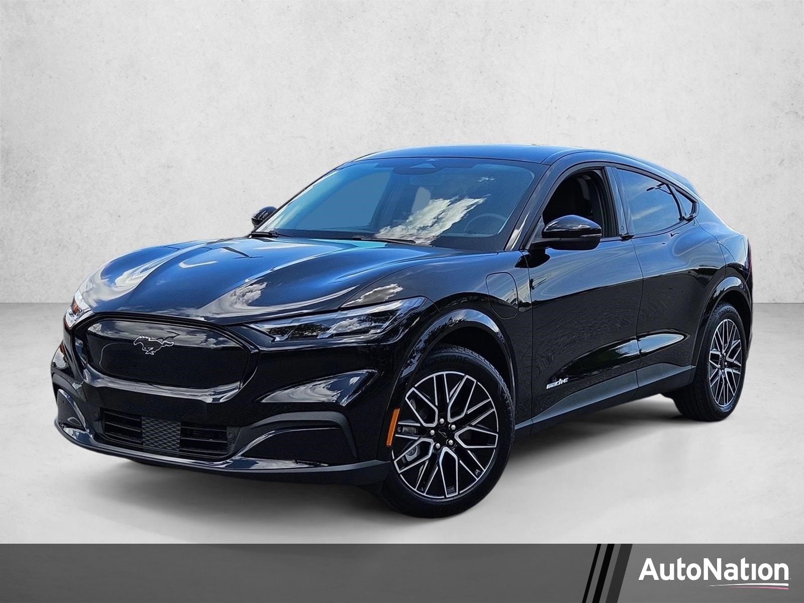 2026 Ford Mustang-Mach-e Premium's photo