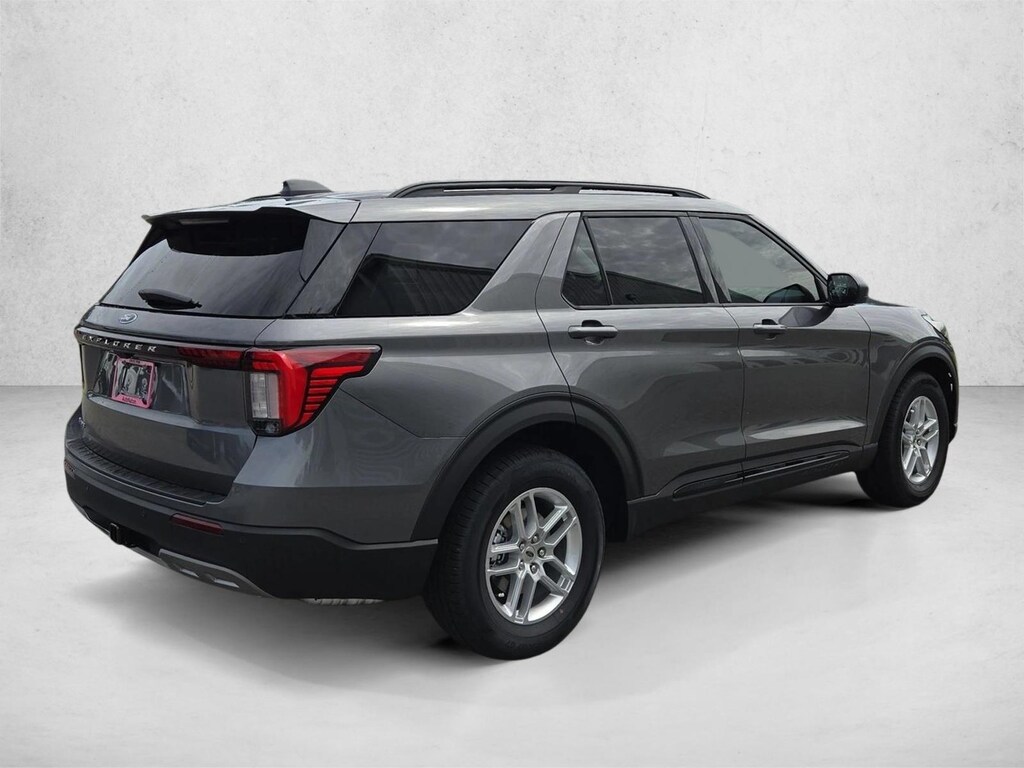 New 2026 Ford Explorer Active w/200A Pkg SUV
