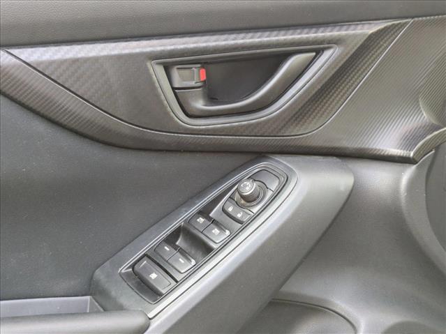 2020 Subaru Crosstrek Base photo 2