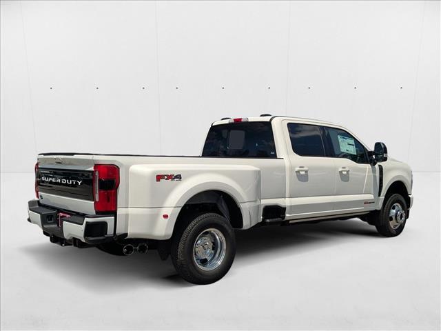 2025 Ford F-350 Platinum photo 2