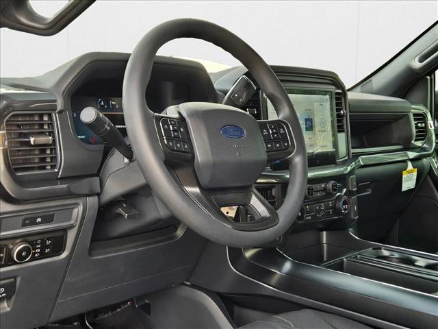 2025 Ford F-150 STX photo 3
