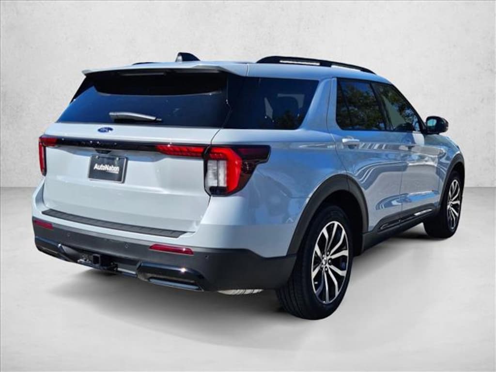 New 2026 Ford Explorer ST-Line SUV