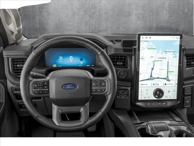 2025 Ford F-150 Lightning photo 4