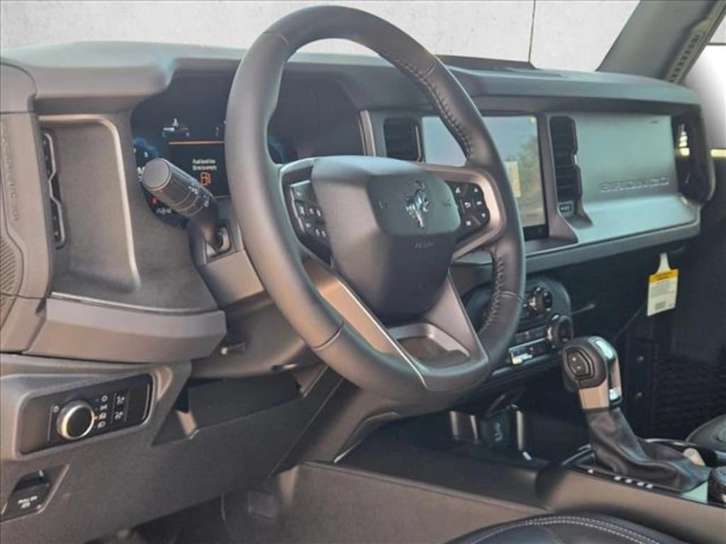 New 2025 Ford Bronco Big Bend SUV