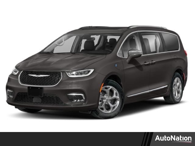 2022 Chrysler Pacifica Hybrid Limited Hybrid's photo
