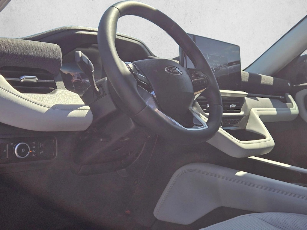 New 2026 Ford Explorer Platinum SUV