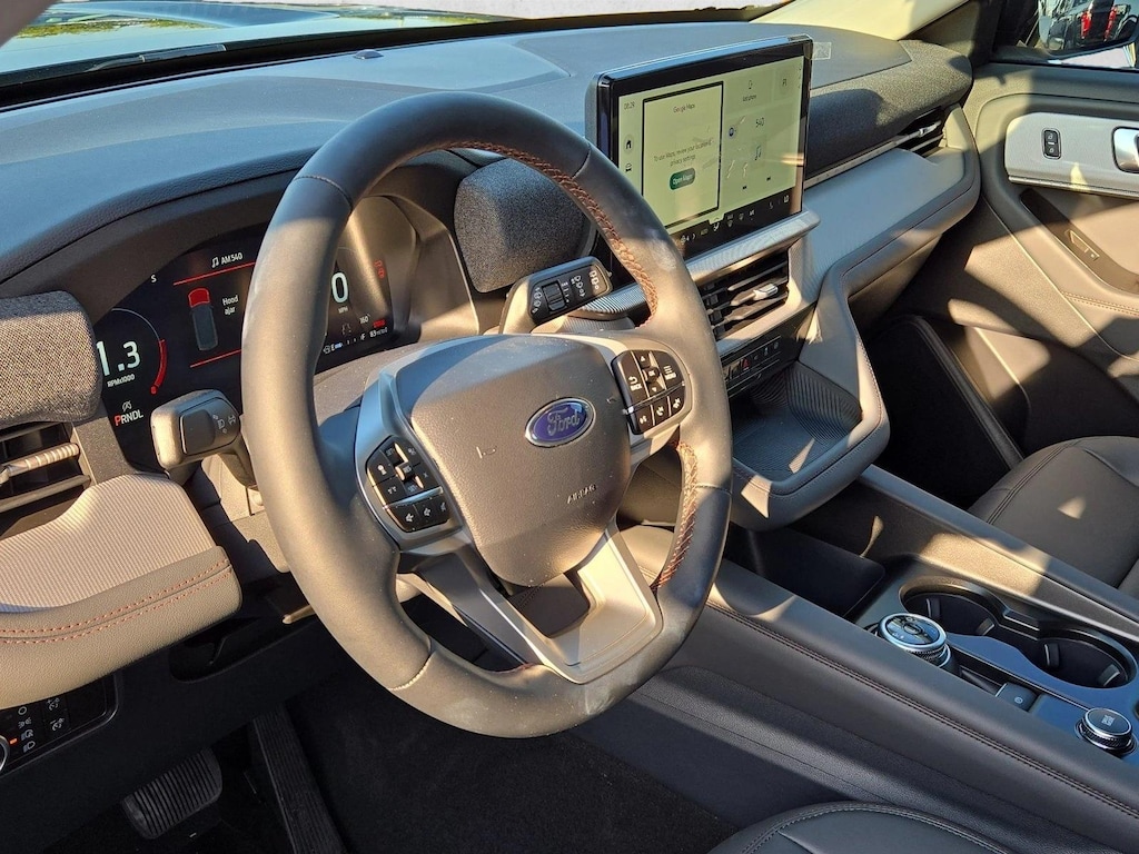 New 2026 Ford Explorer Active w/200A Pkg SUV