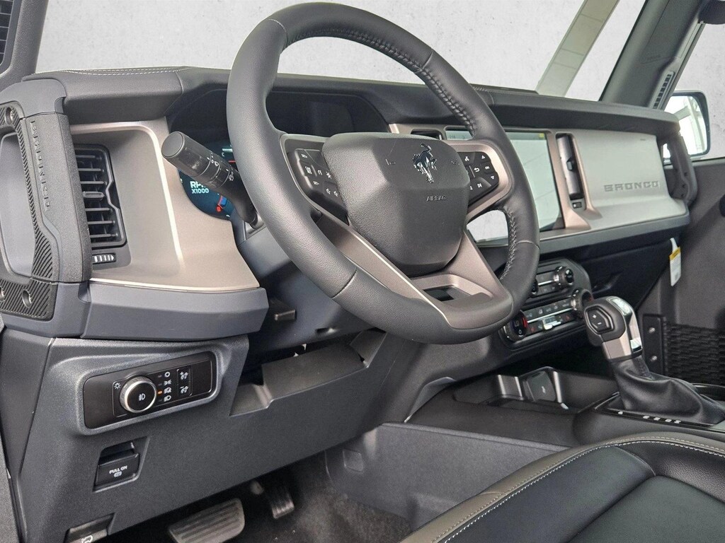 New 2026 Ford Bronco Outer Banks SUV