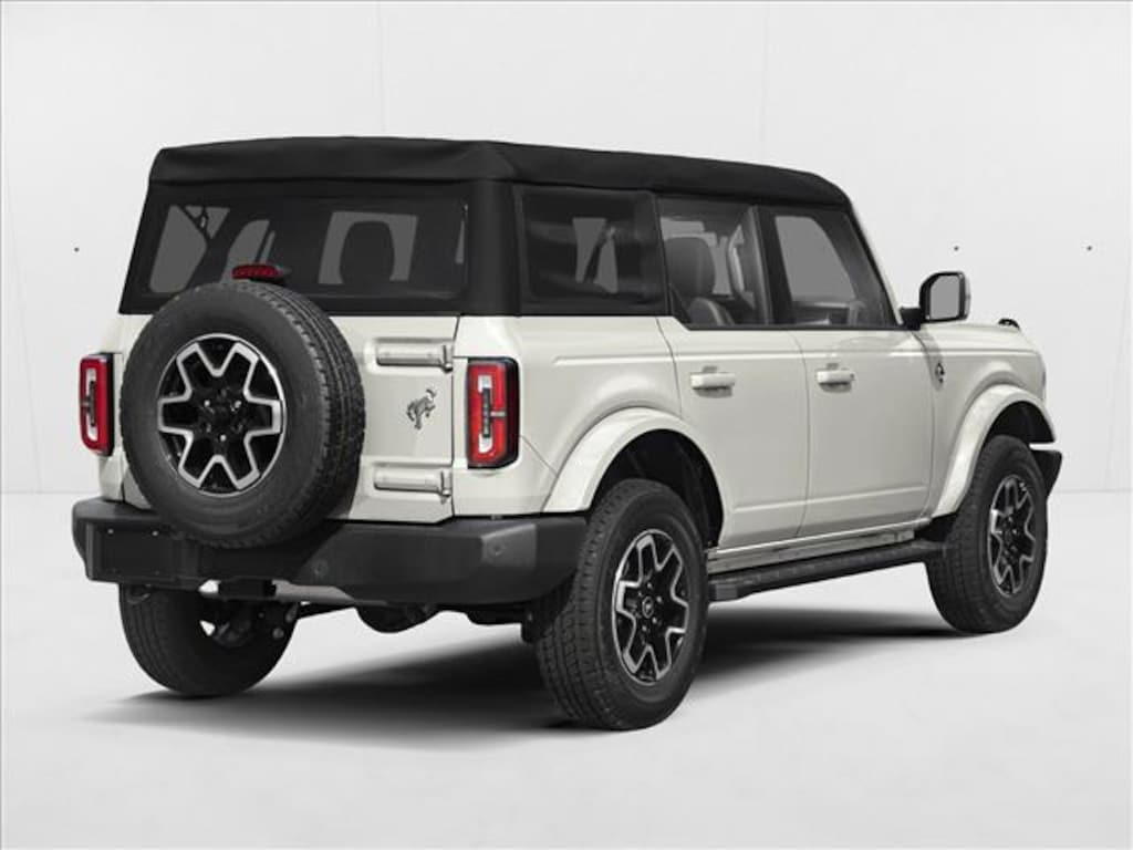 New 2026 Ford Bronco Outer Banks SUV