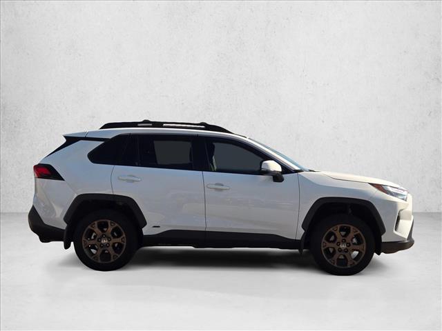 2023 Toyota RAV4 Hybrid photo 2