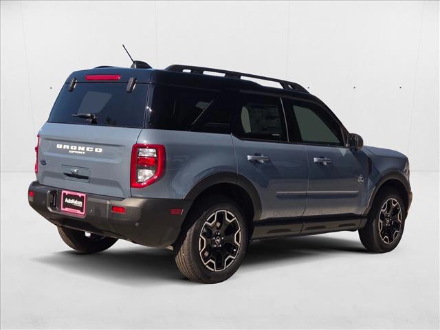 2025 Ford Bronco Sport Outer Banks photo 2