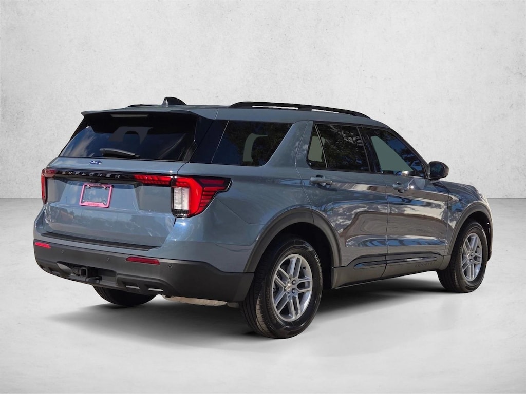 New 2026 Ford Explorer Active w/200A Pkg SUV