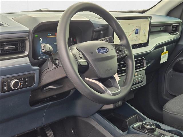 2025 Ford Maverick XL photo 3