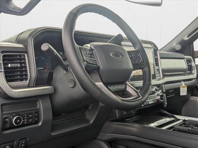 2025 Ford F-250 Platinum photo 3
