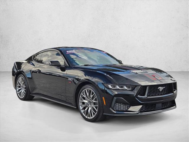 2024 Ford Mustang GT Premium photo 3
