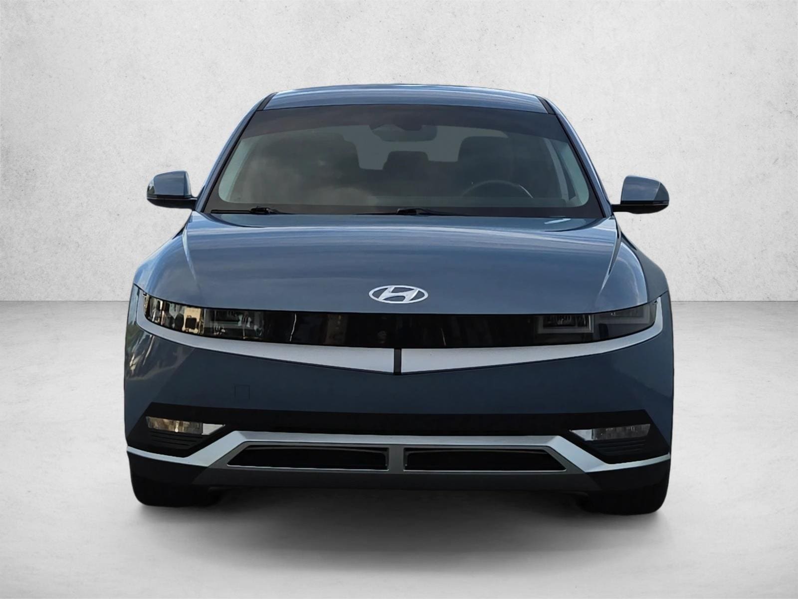 Used 2024 Hyundai IONIQ 5 SEL with VIN KM8KN4DE5RU258748 for sale in St. Petersburg, FL
