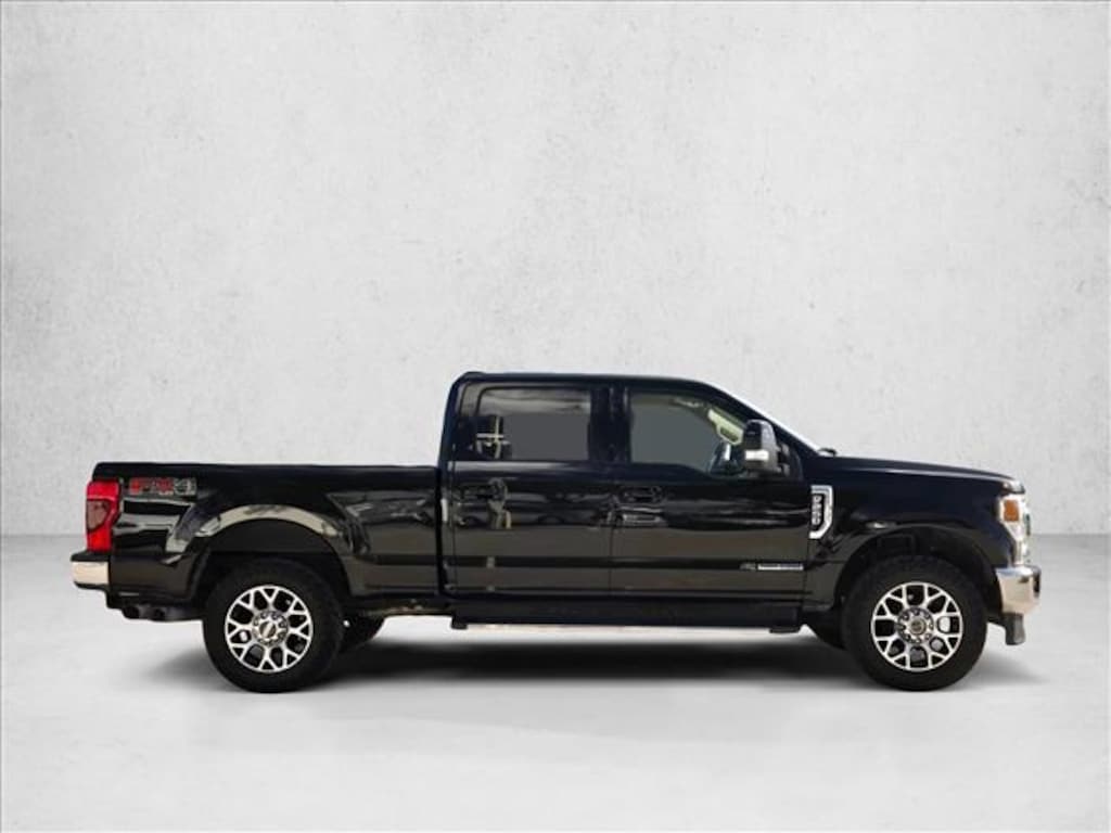 Used 2020 Ford F-250 LARIAT Truck Crew Cab