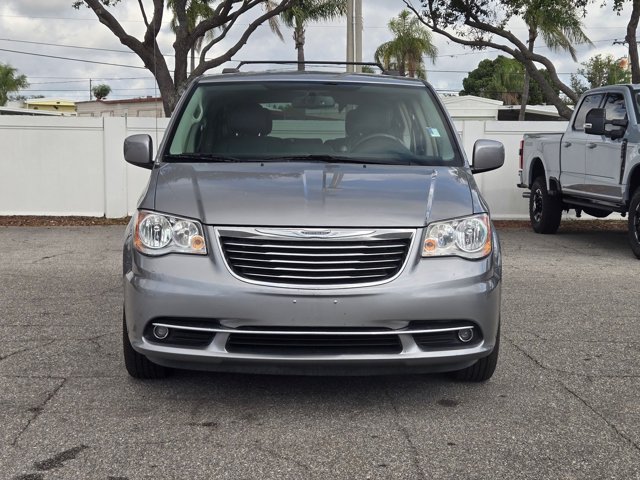Image of 2016 Chrysler Town & Country Touring Van LWB Passenger