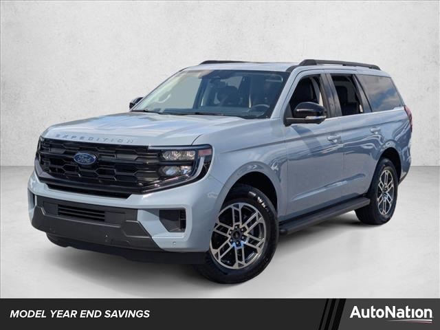 2025 Ford Expedition Active's photo