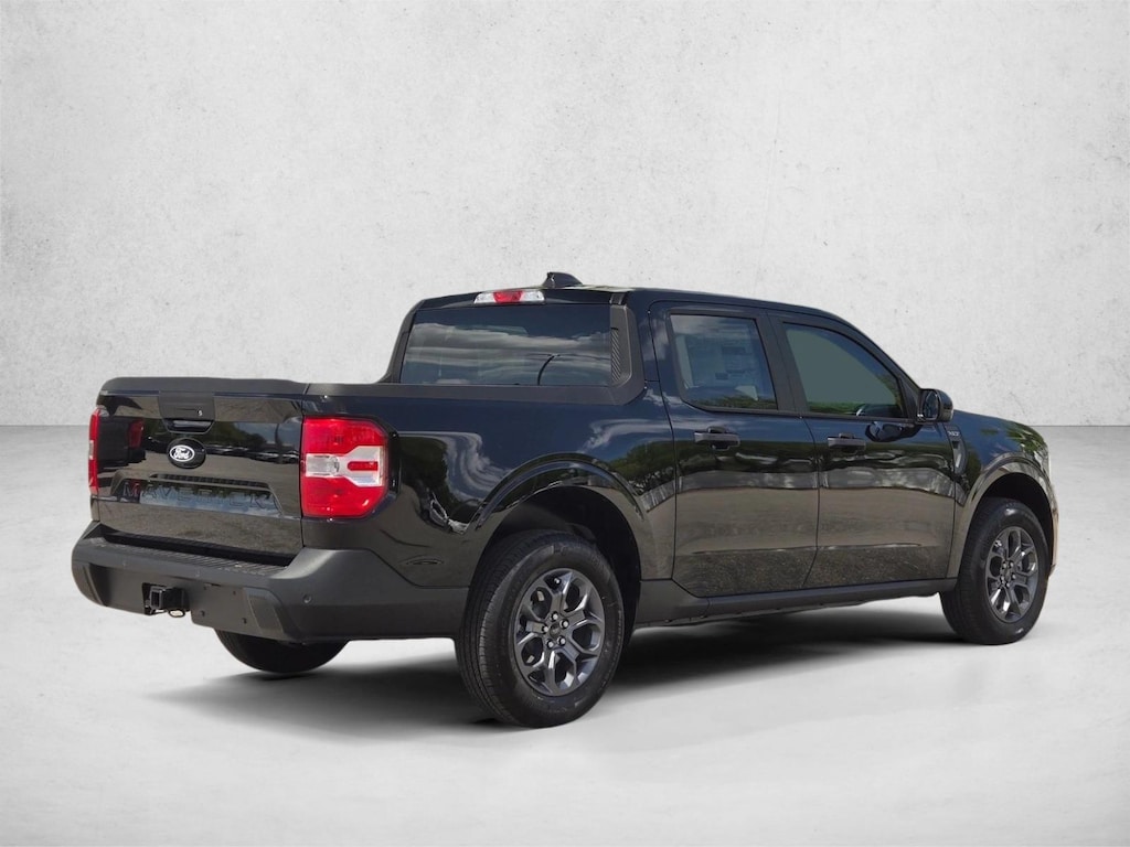 New 2026 Ford Maverick XLT Truck SuperCrew