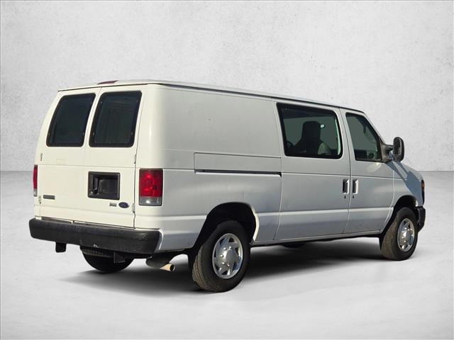 Image of 2009 Ford E-150 Commercial Van Cargo