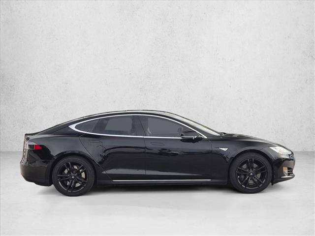 2015 Tesla Model S 85 photo 4
