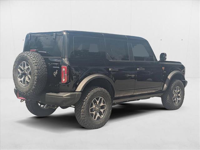 2025 Ford Bronco Badlands photo 2