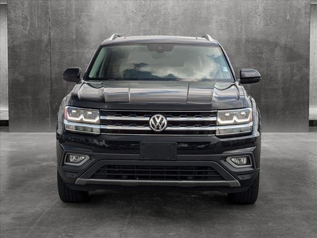 Used 2018 Volkswagen Atlas SEL with VIN 1V2MR2CA6JC520497 for sale in Saint Petersburg, FL