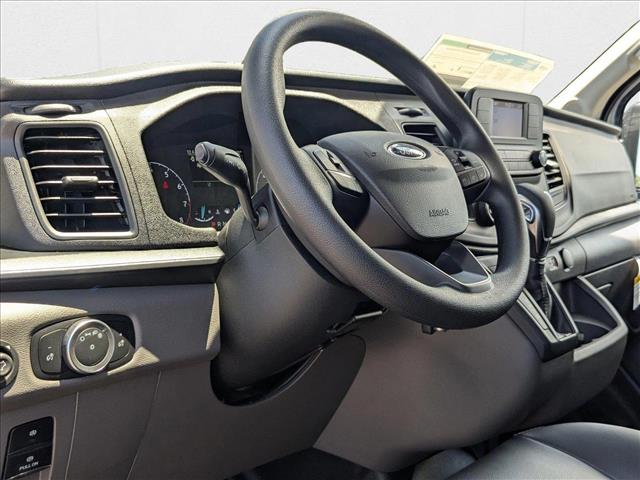 2025 Ford Transit photo 2