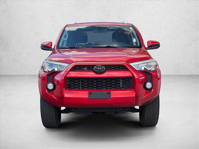 2017 Toyota 4Runner SR5 photo 2
