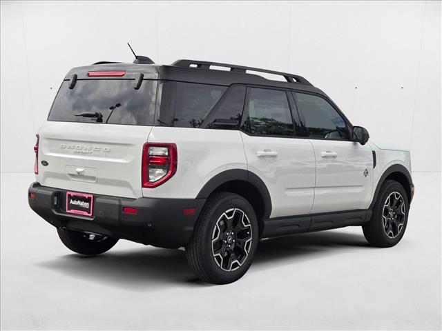 2025 Ford Bronco Sport Outer Banks photo 2