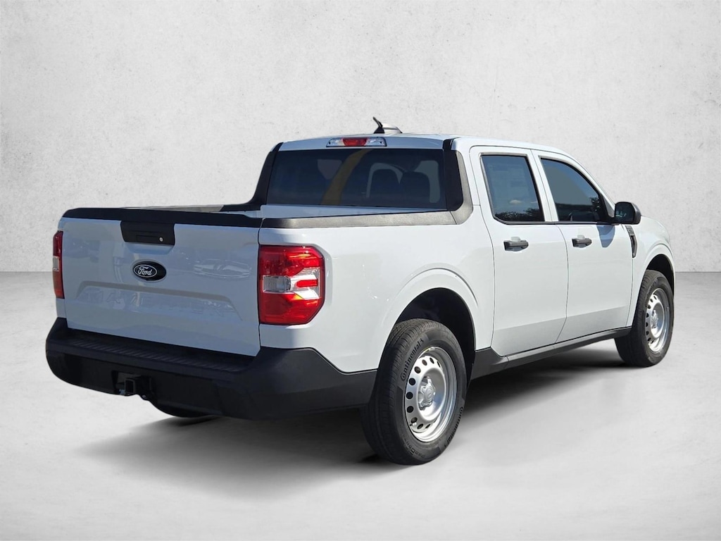 New 2026 Ford Maverick XL Truck SuperCrew