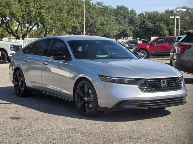 2025 Honda Accord Hybrid Sport-L photo 3