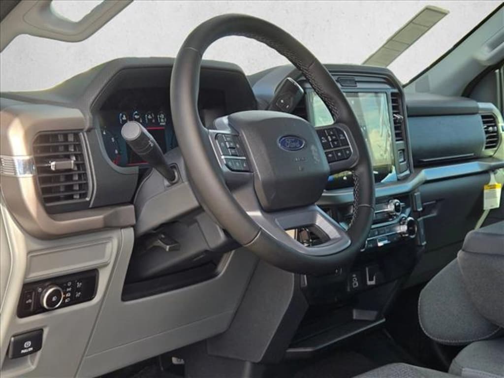 New 2026 Ford F-150 XLT Truck SuperCrew Cab