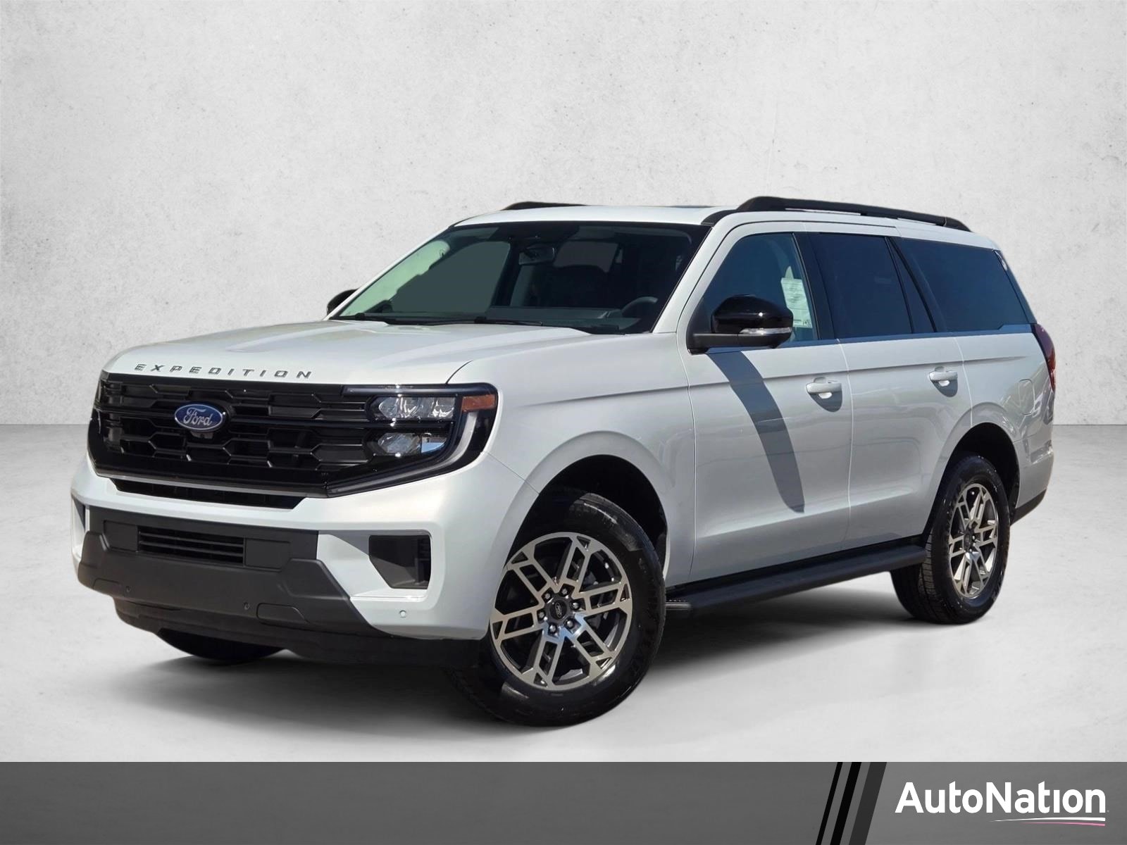 2026 Ford Expedition Active's photo