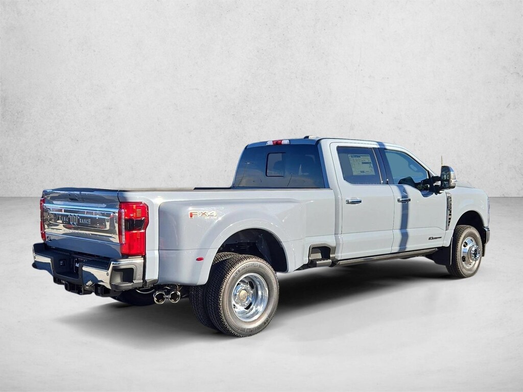 New 2026 Ford F-350 King Ranch Truck Crew Cab