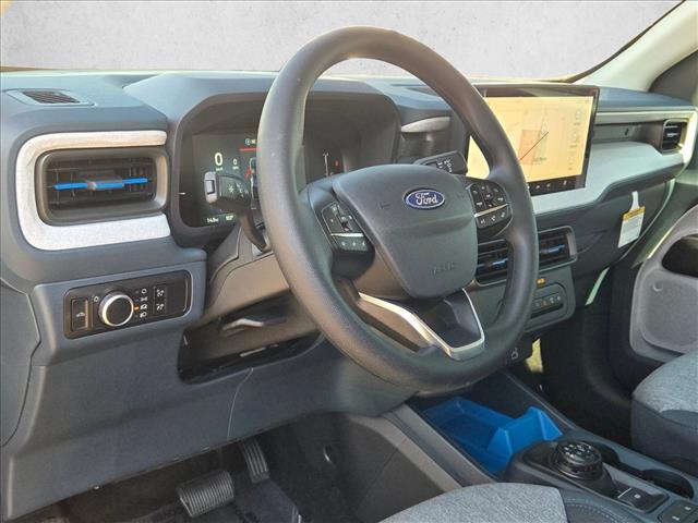 2025 Ford Maverick XLT photo 3
