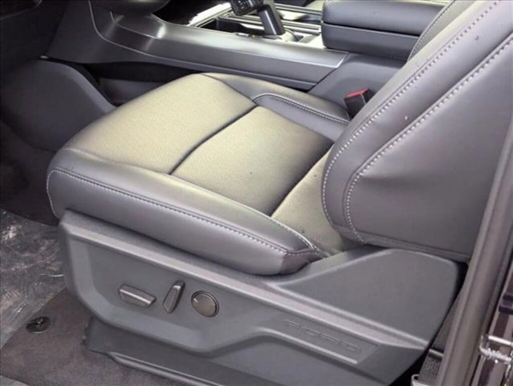 New 2025 Ford F-150 LARIAT Truck SuperCrew Cab