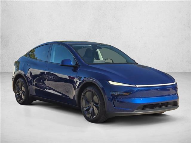 2026 Tesla Model Y Long Range photo 3