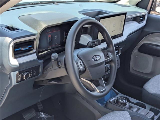 2025 Ford Maverick XLT photo 3