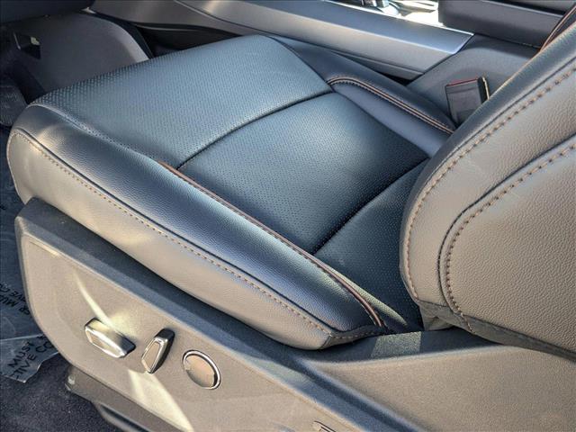 2025 Ford F-150 Lariat photo 4