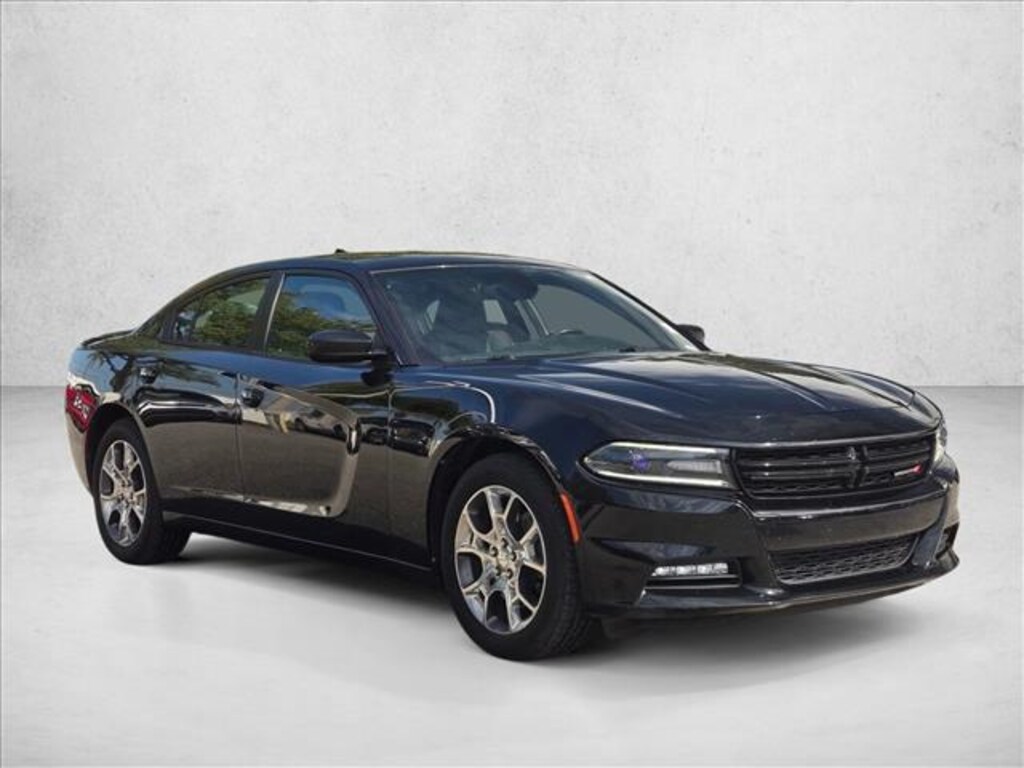 Used 2016 Dodge Charger SXT Sedan