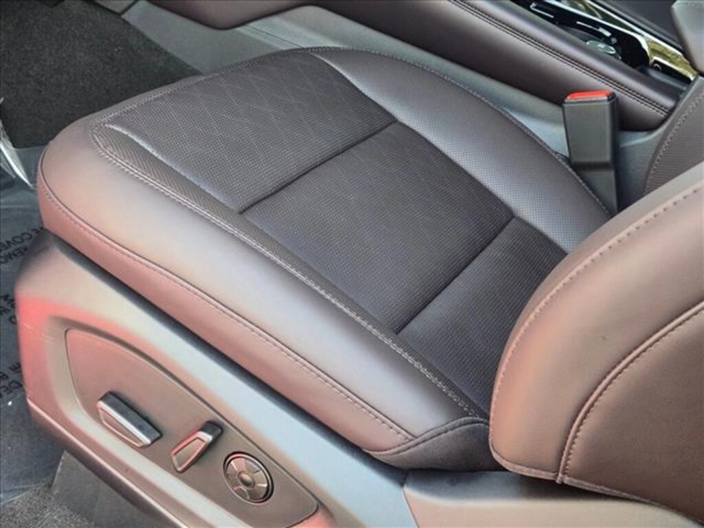 New 2026 Ford Explorer Platinum SUV