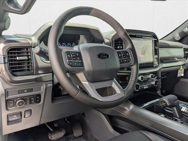 2025 Ford F-150 Lariat photo 3