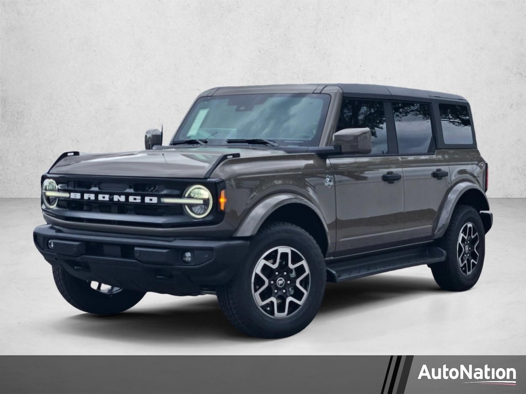 New 2026 Ford Bronco Outer Banks SUV
