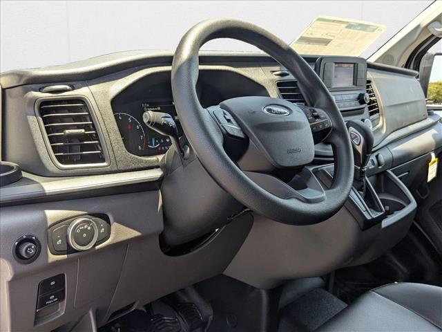 2025 Ford Transit photo 3