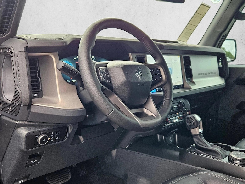 New 2026 Ford Bronco Outer Banks SUV