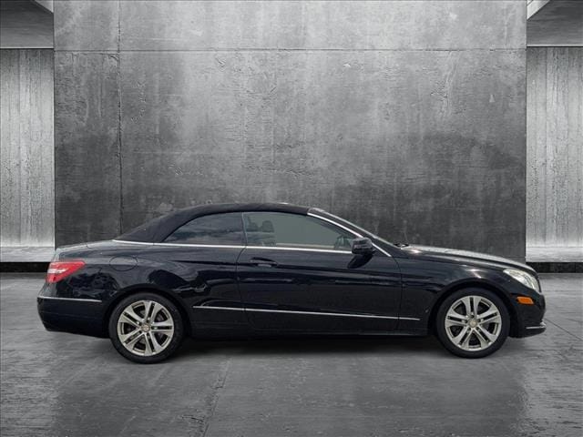 Image 4 of 2011 Mercedes-Benz E-Class E 350 Cabriolet