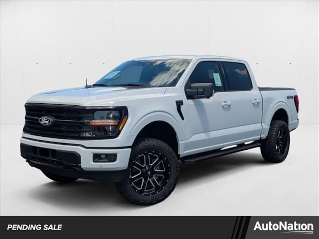 New 2025 Ford F-150 XLT Truck SuperCrew Cab