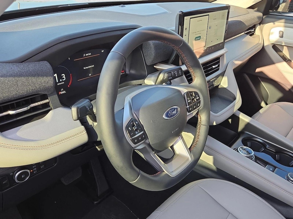 New 2026 Ford Explorer Active w/200A Pkg SUV